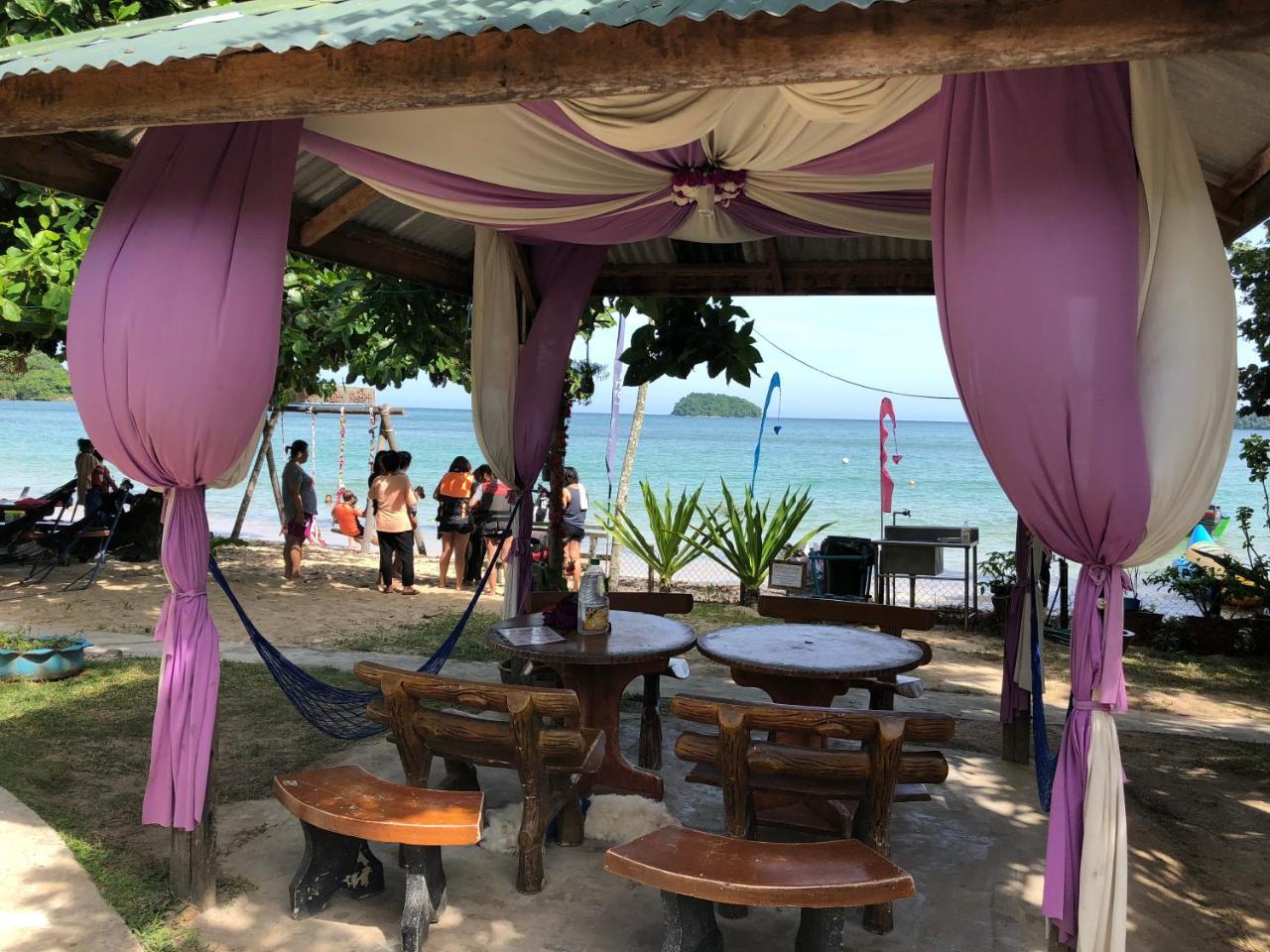 Dragon Pearl Beach Resort Kota Belud Екстер'єр фото